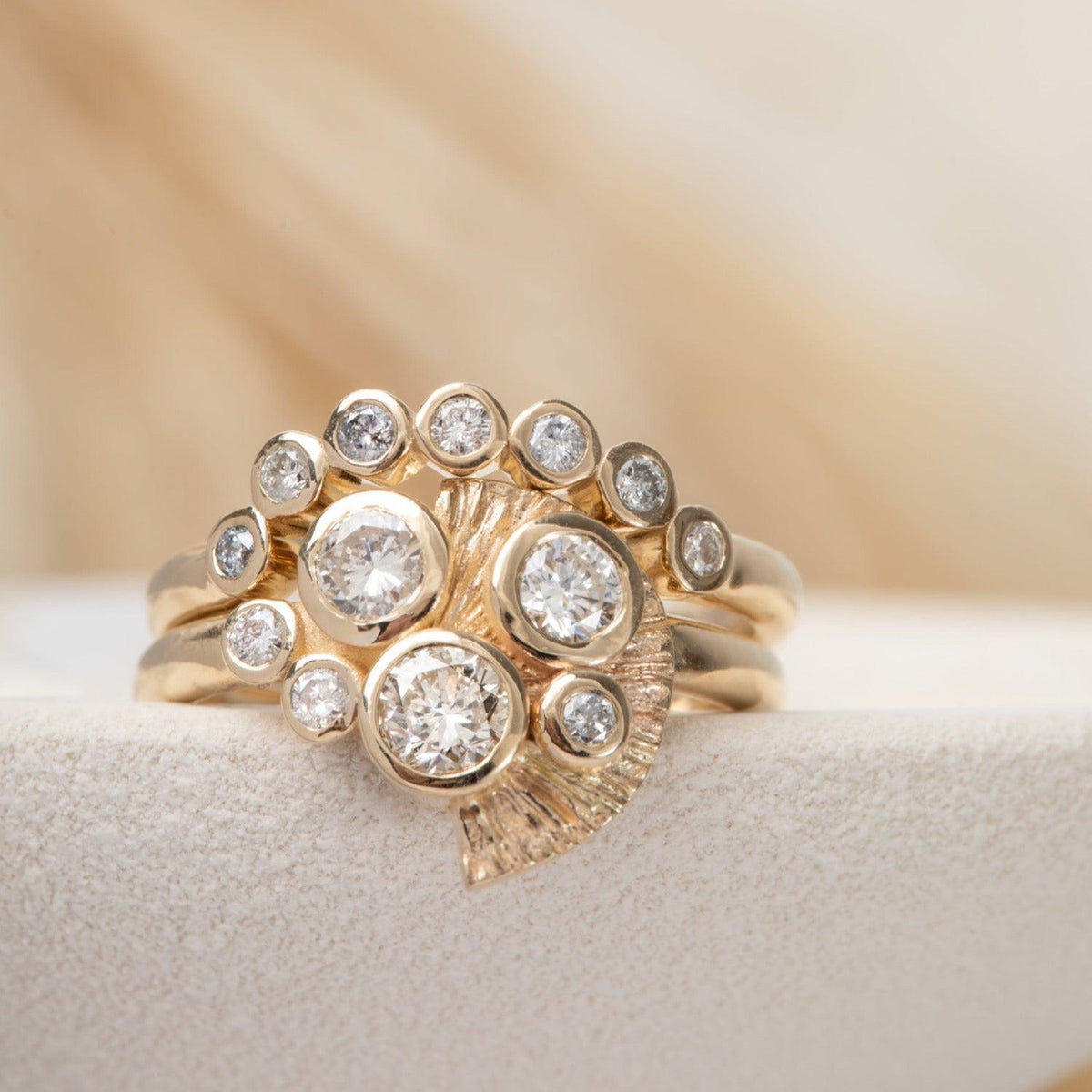 Custom gold rings with diamonds, photo 2