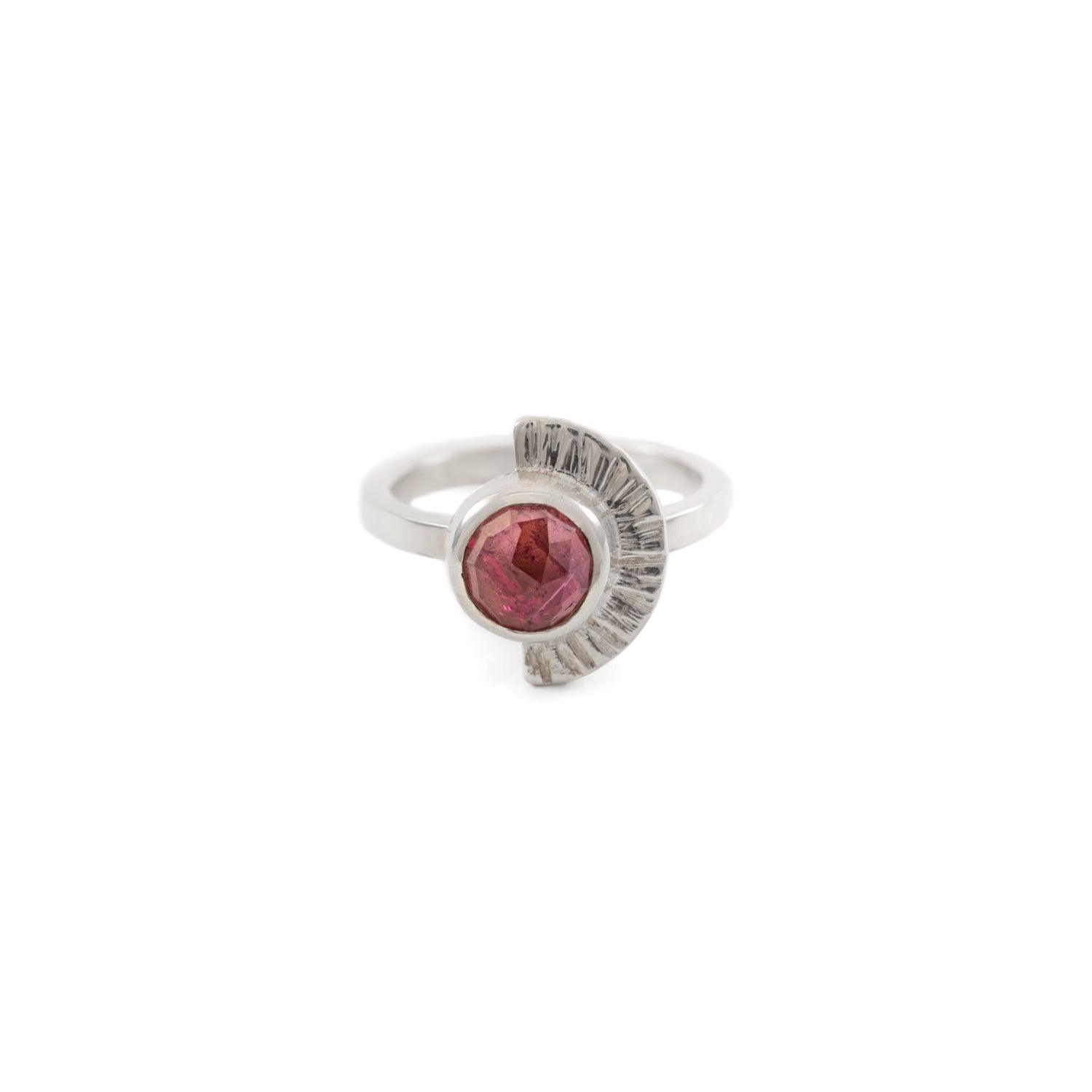 Hathor Ring - Kat Cadegan