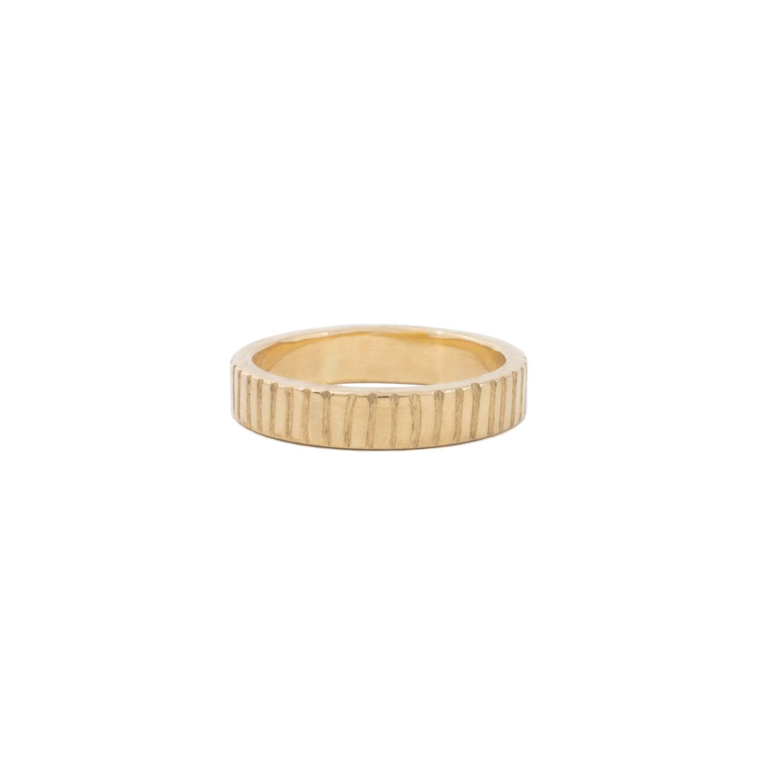 Linear 4mm gold wedding band - Kat Cadegan Jewellery