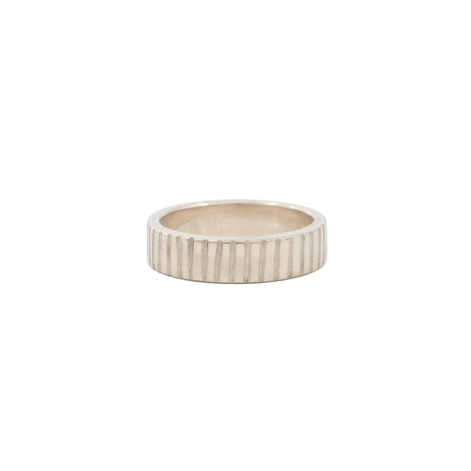 Linear 5mm Gold Wedding Band - Kat Cadegan Jewellery