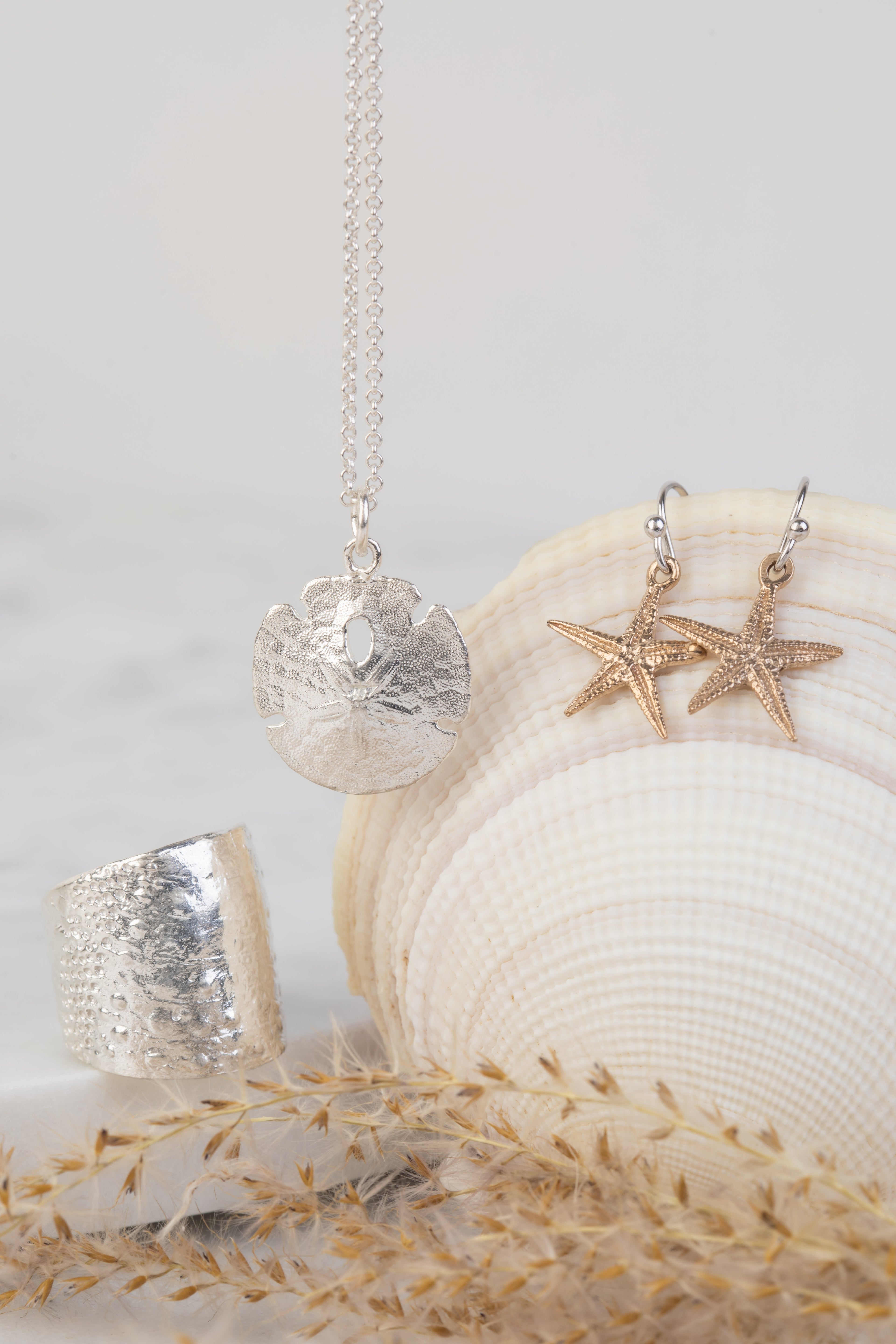 $100 & under - Kat Cadegan