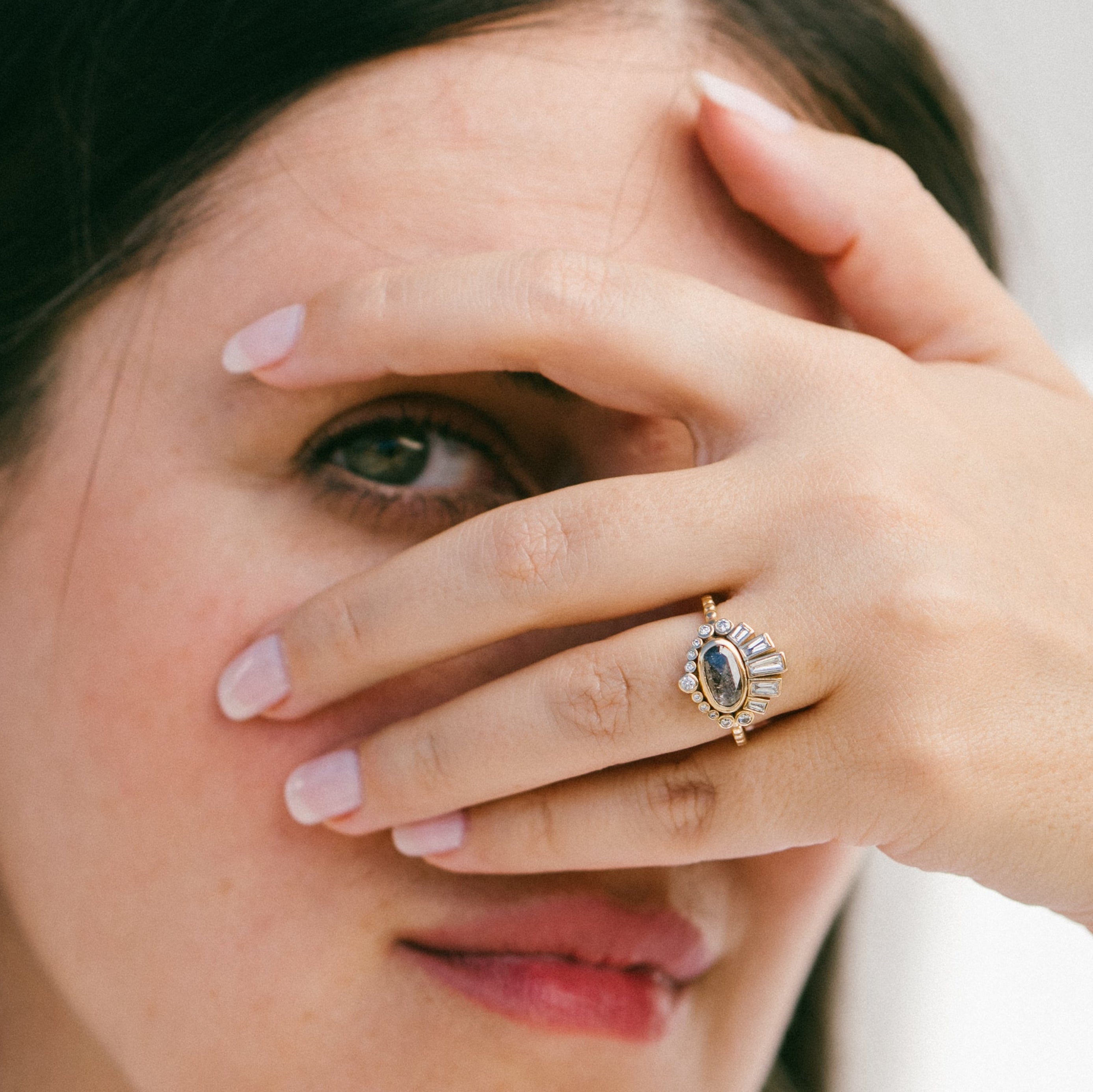 Rising-Sun-Salt_Pepper-Diamond-Gold-ring-4