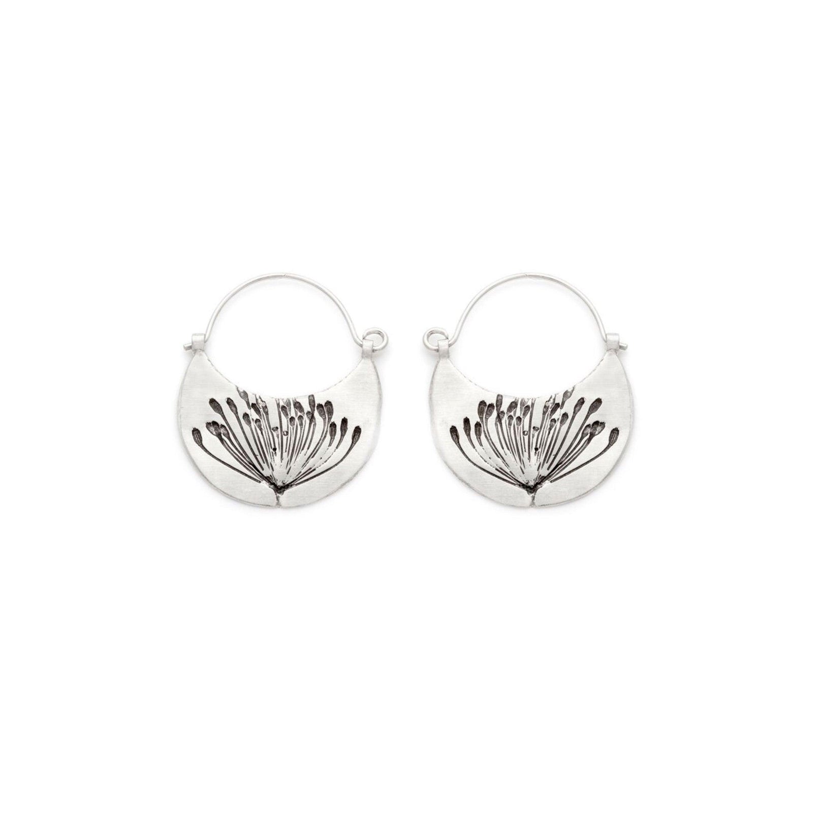 kat-cadegan-jewellery-silver-dill-flower-earrings_609b2715-3dd8-45be-b518-a98dc4c30c70 - Kat Cadegan