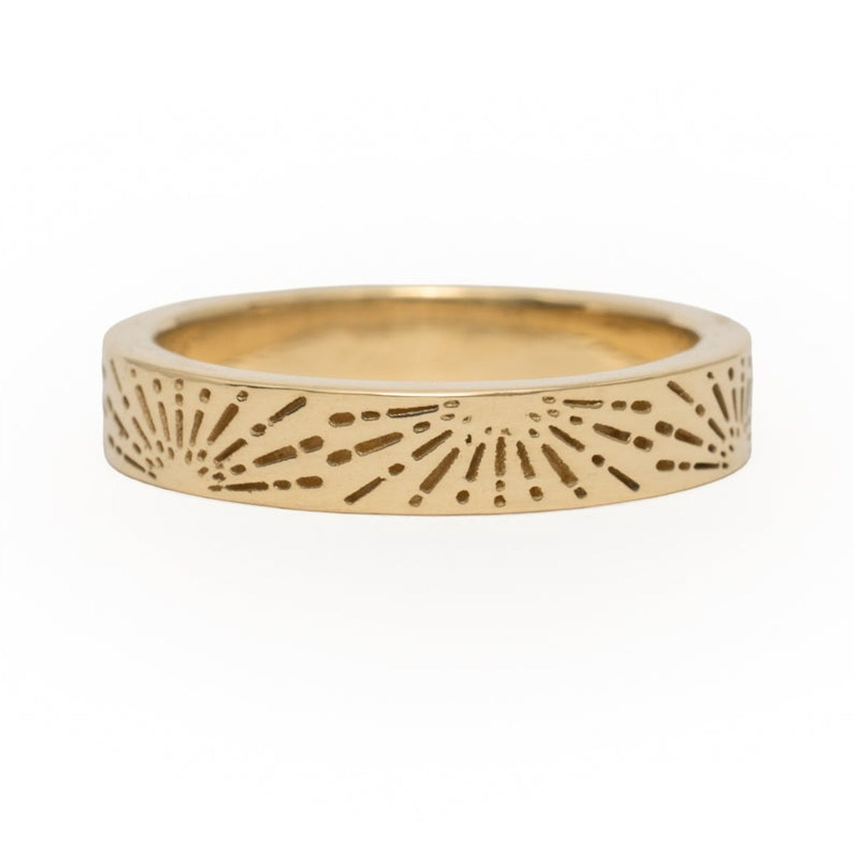 Soleil sunburst engraved gold wedding band - Kat Cadegan