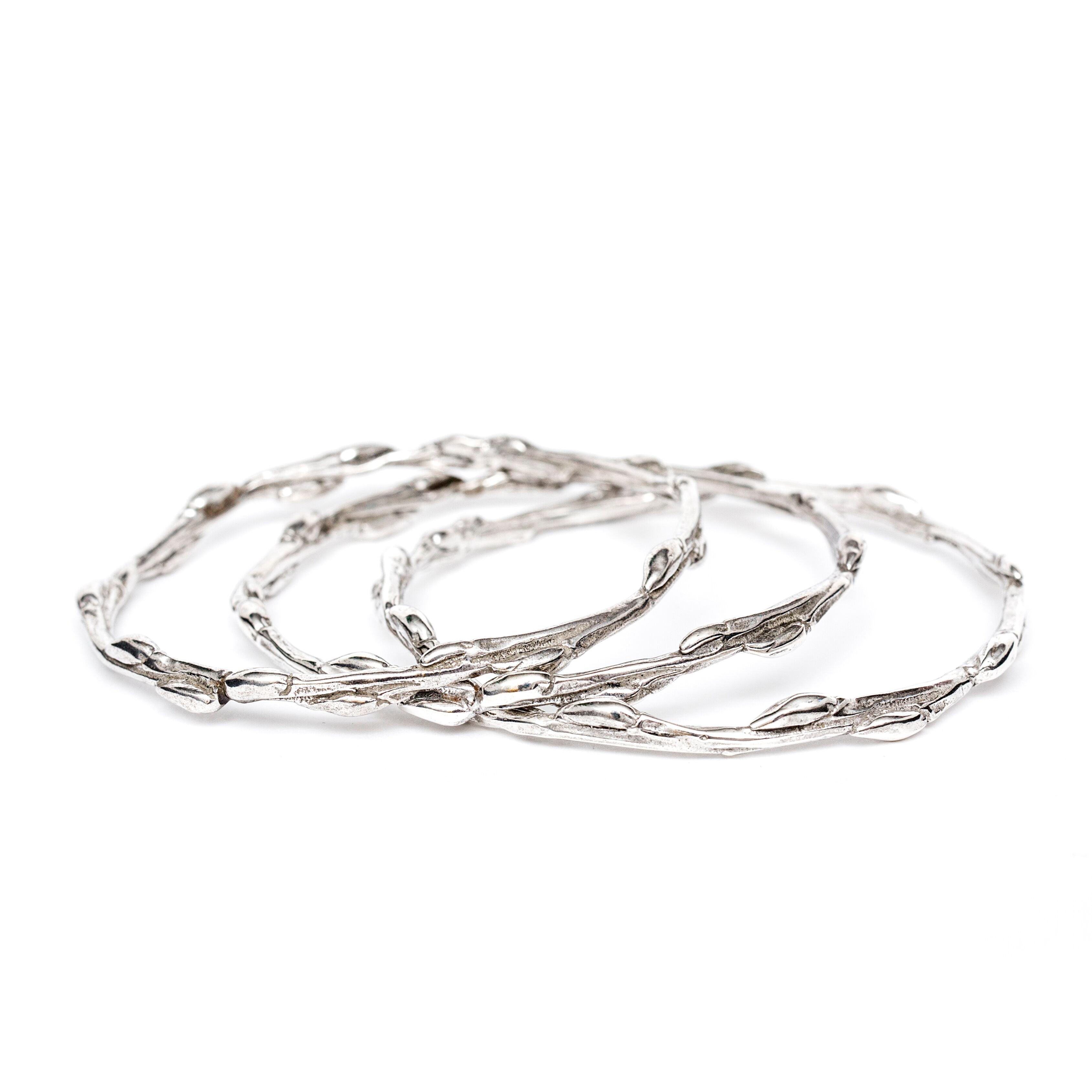 Willow Bangle - Kat Cadegan